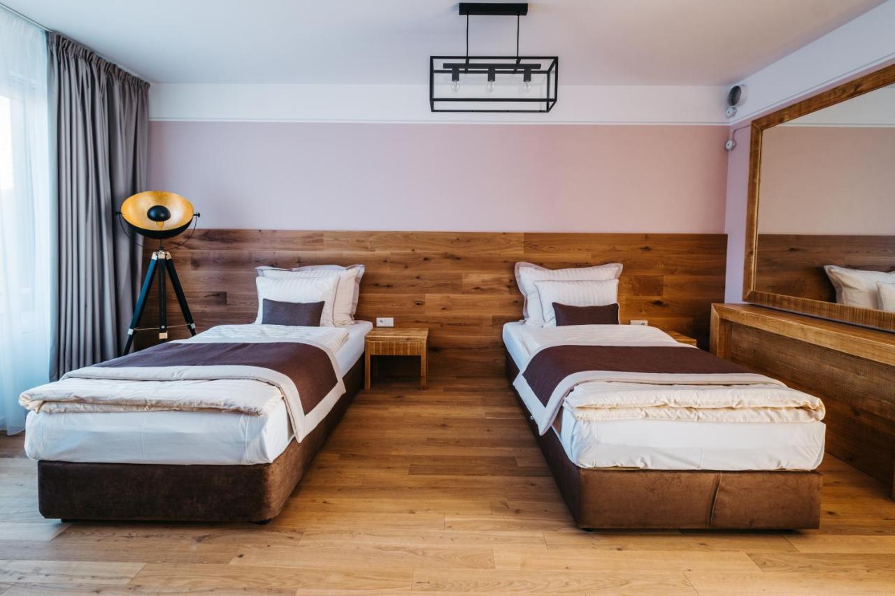 Boutique Hotel Corso 레브니체 외부 사진